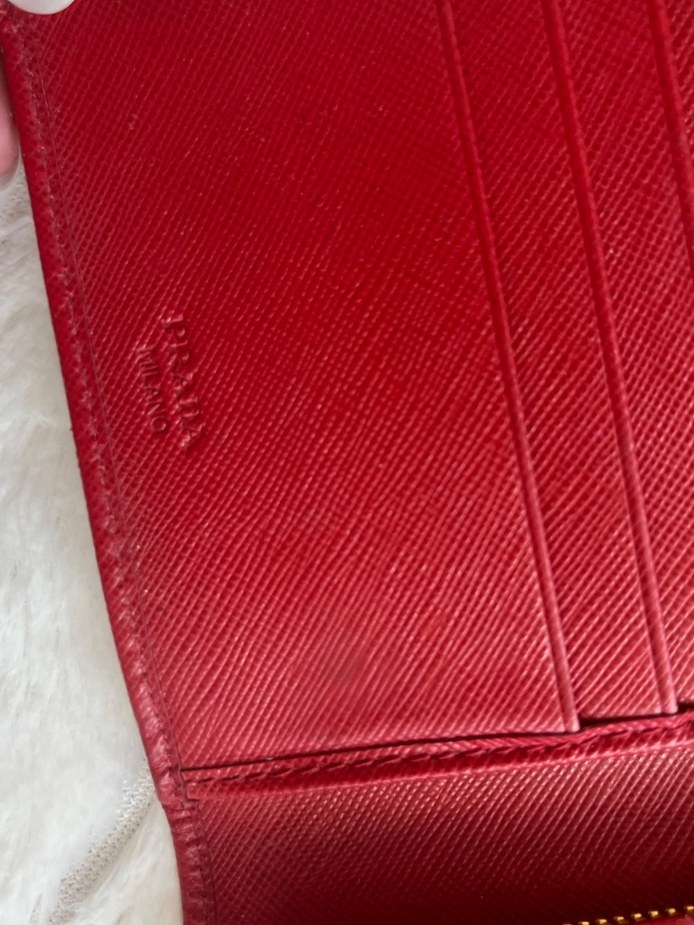 Prada wallet - Picture 4 of 6